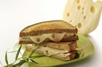Диетический бутерброд с сыром